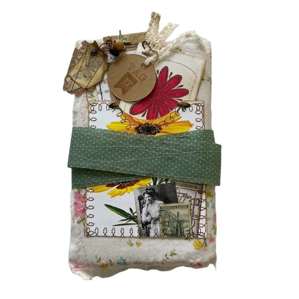 Writing Junk Journal Vintage Style Fabric Cover Diary Includes Ephemera No 17 u - Picture 1 of 16